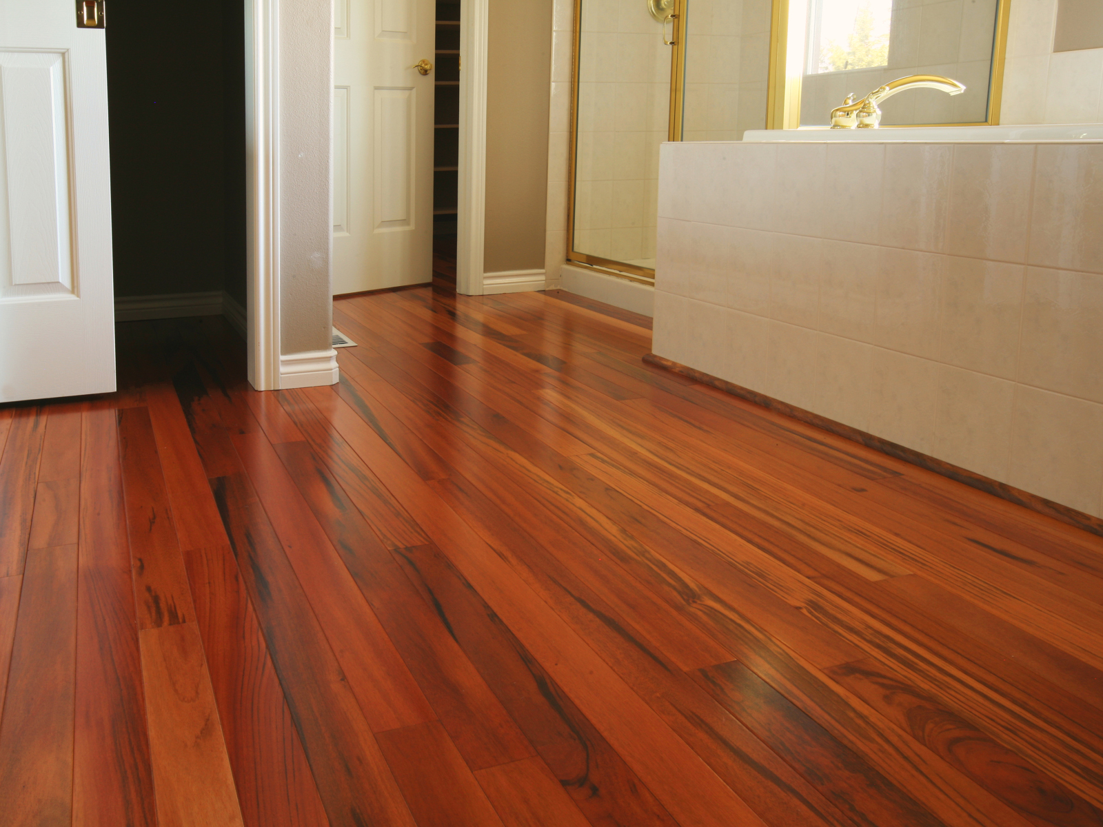 Wood Floor Refinishing San Diego, Hillcrest